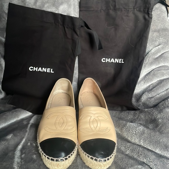Womens Chanel Loafers - Picture 1 of 2
